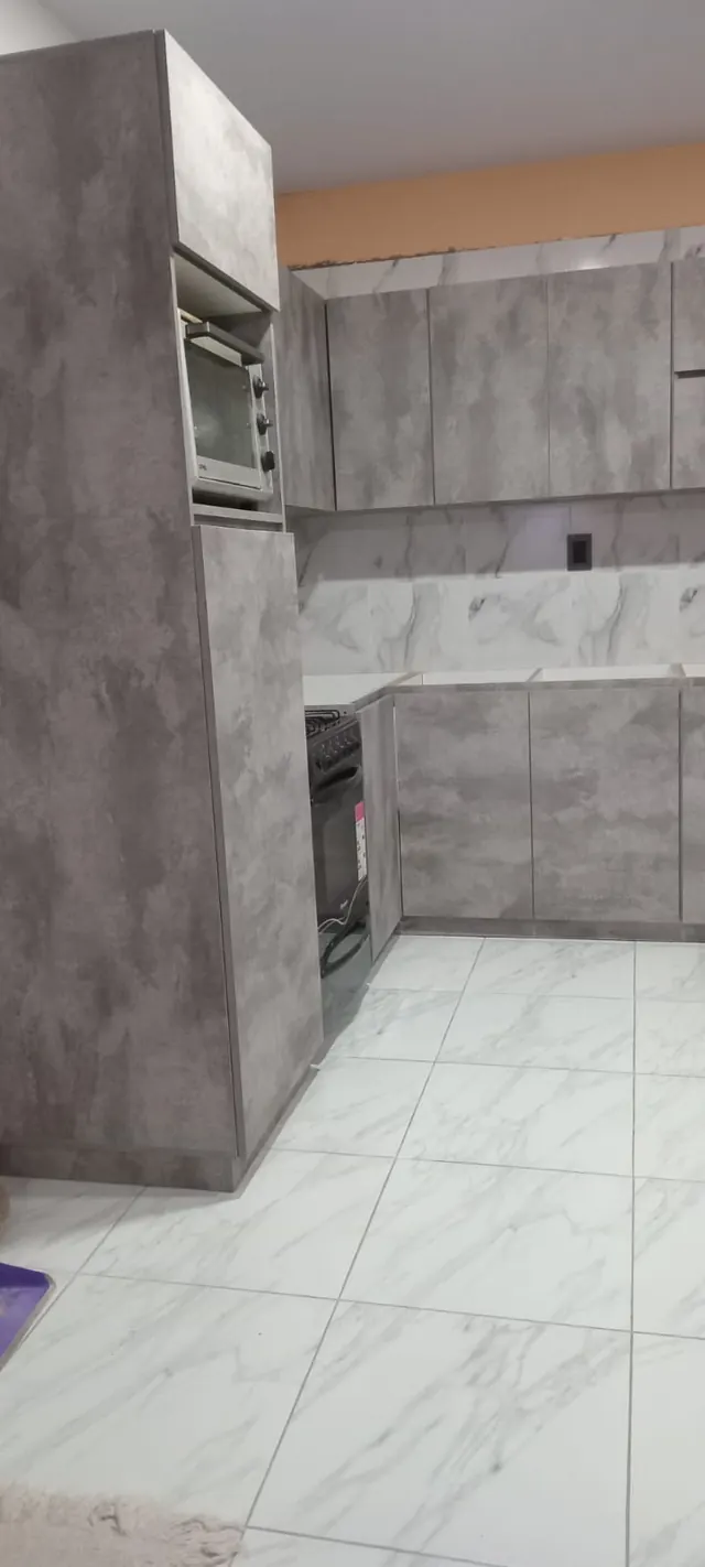 Columna para horno y alacenas símil cemento