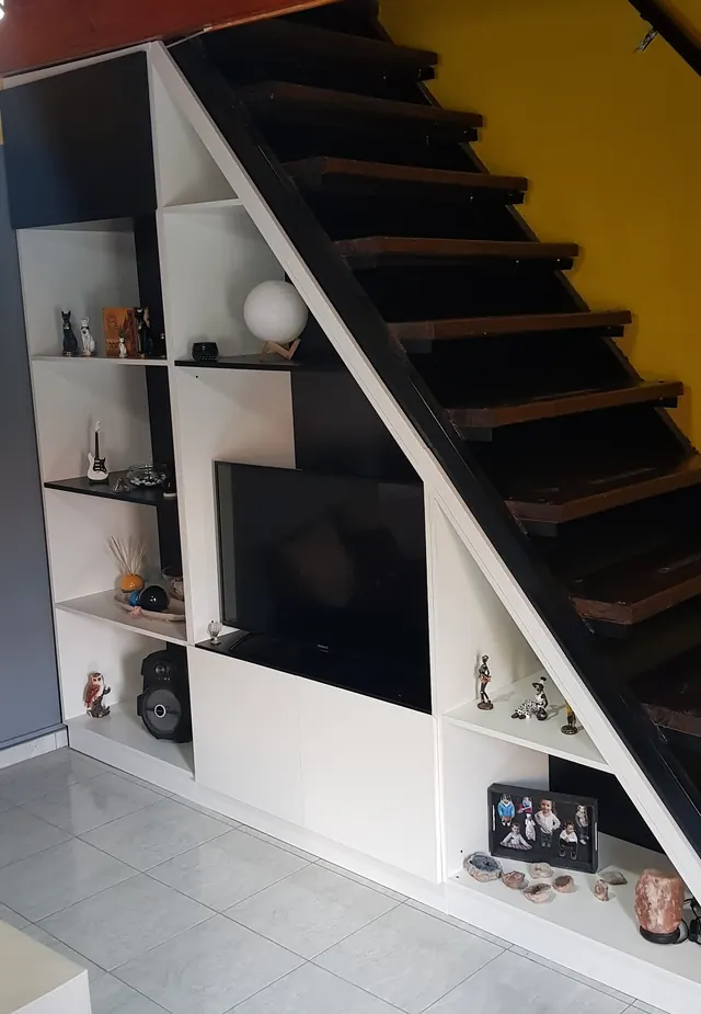 Escalera de madera