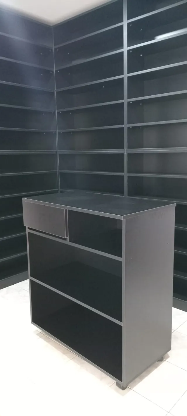 Mueble bajo en melamina grafito con cajón