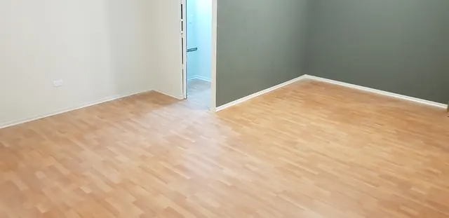 Piso flotante instalado